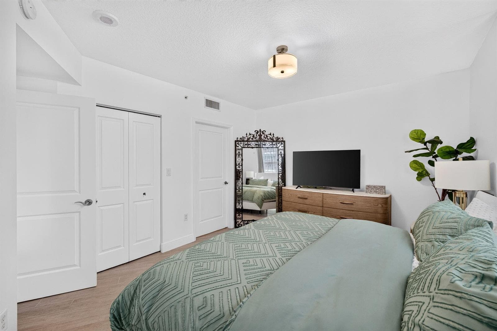 31-web-or-mls-699A5334