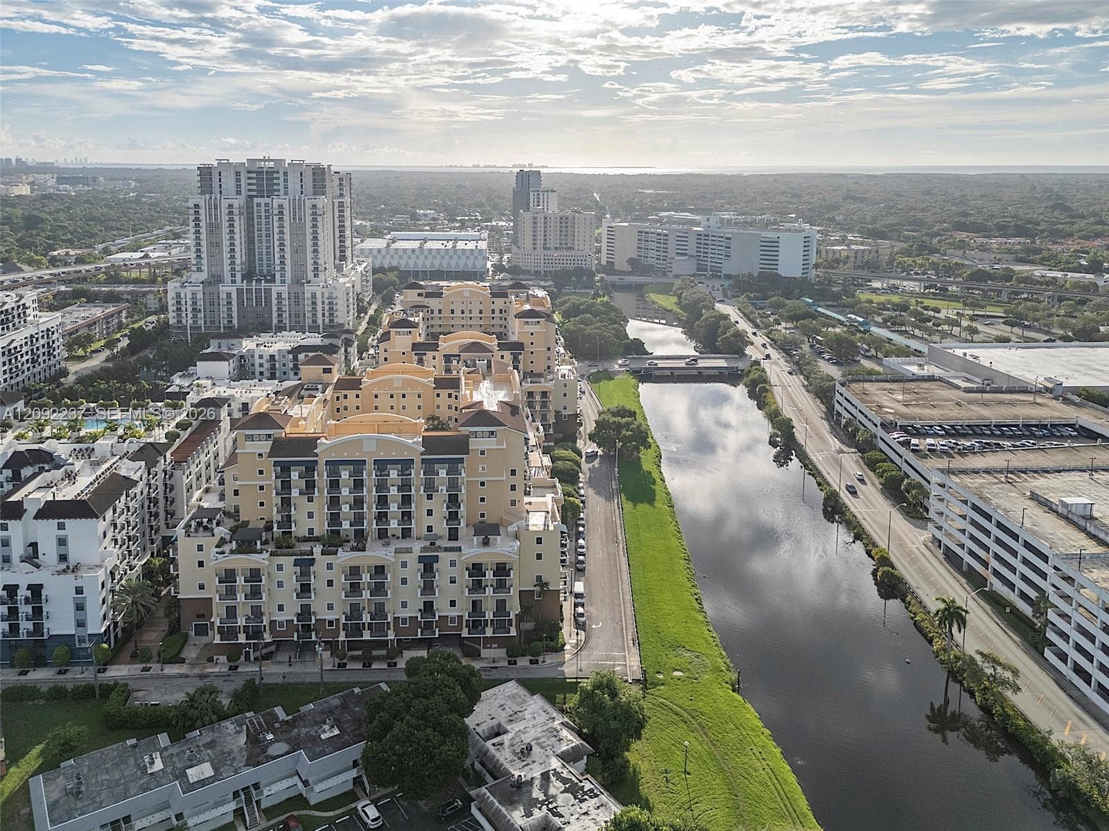 COLONNADE AT DADELAND · #522 in Miami - Photo 43