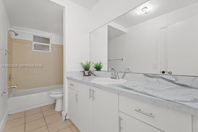 VILLAGE HOMES & CONDOS AT · #D153 in Palmetto Bay - Photo 8