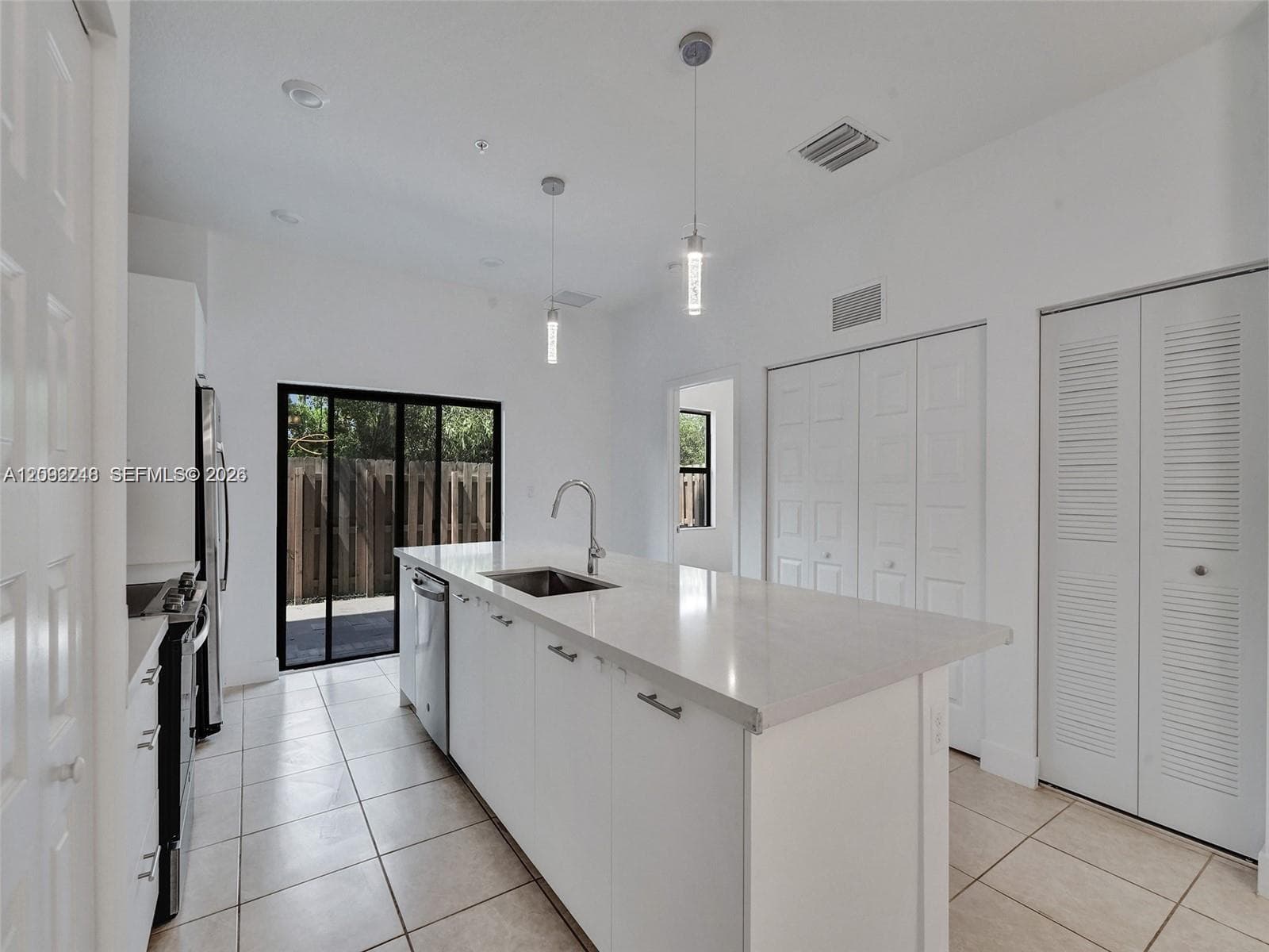 APEX AT PARK CENTRAL COND · #2 in Doral - Photo 4