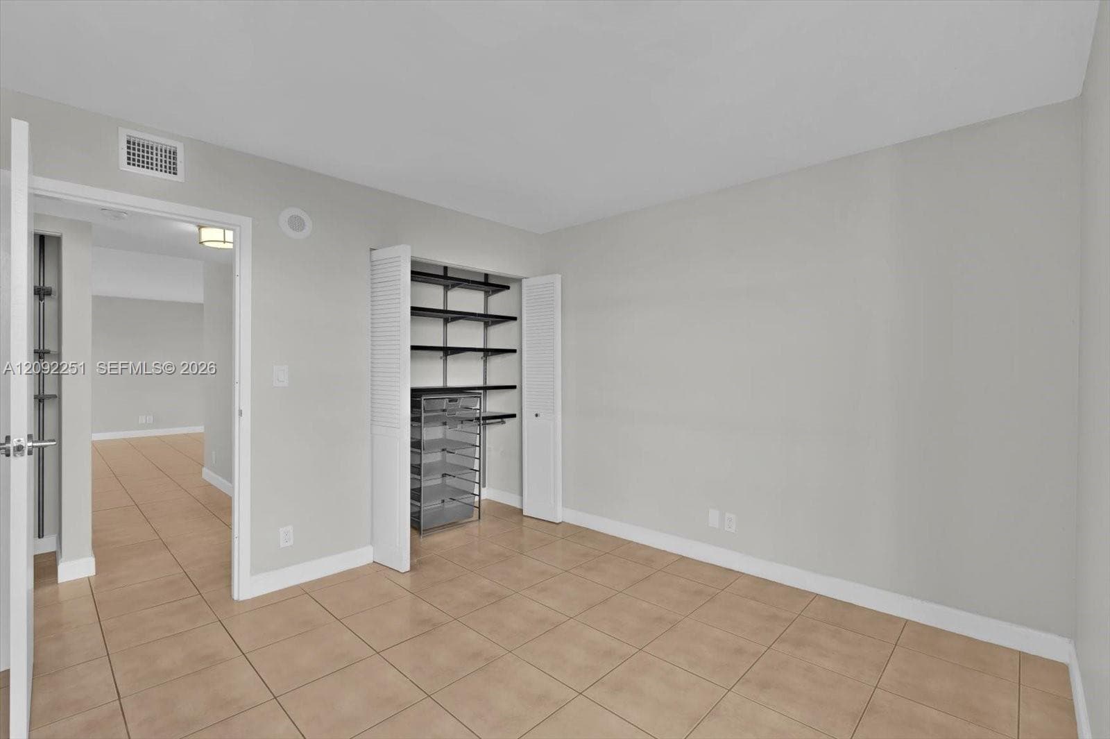 PLAZA OF AMERICAS CONDO P · #705 in Sunny Isles Beach - Photo 22