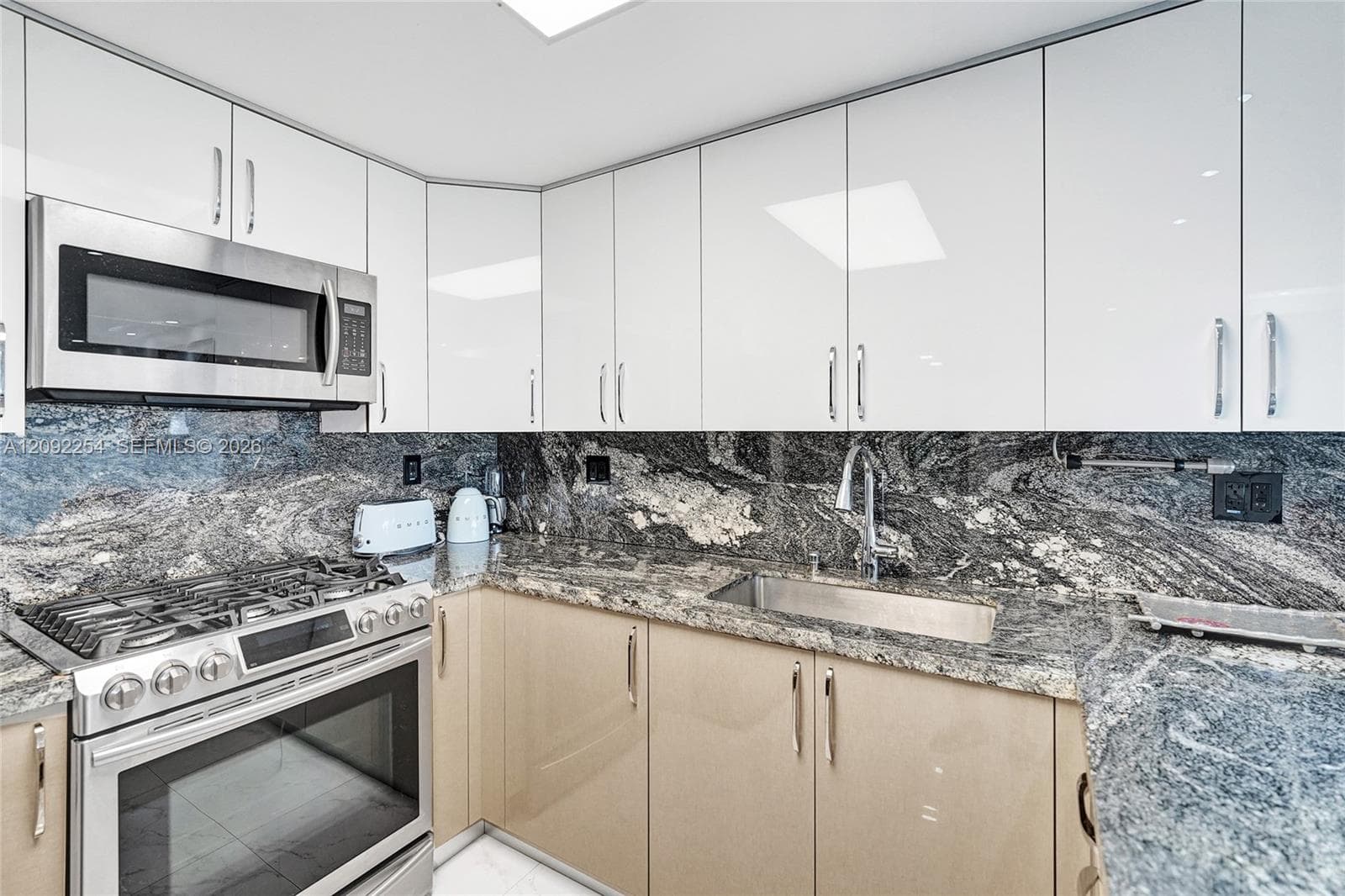 PARKER PLAZA ESTATES · #701 in Hallandale Beach - Photo 7