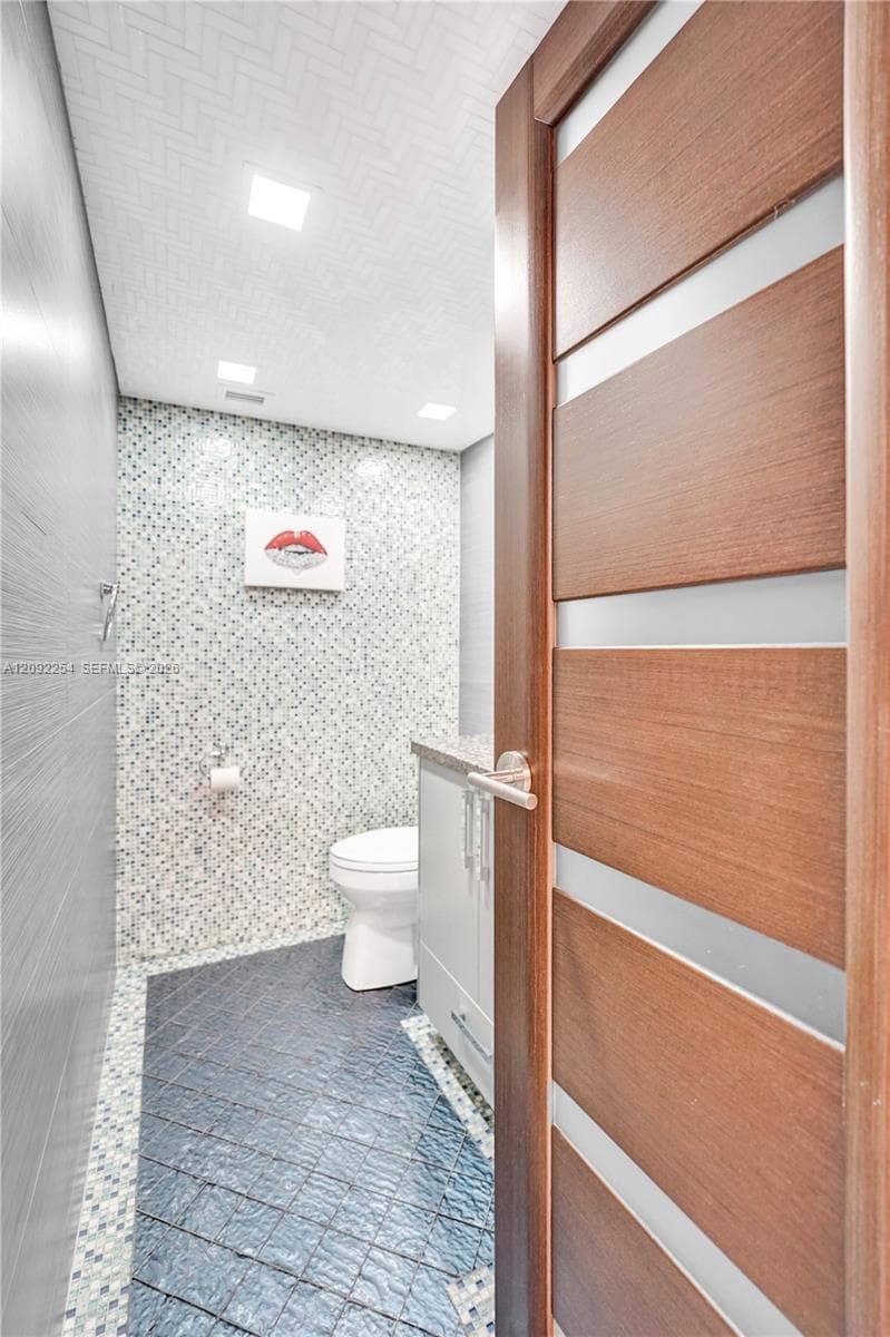 PARKER PLAZA ESTATES · #701 in Hallandale Beach - Photo 32
