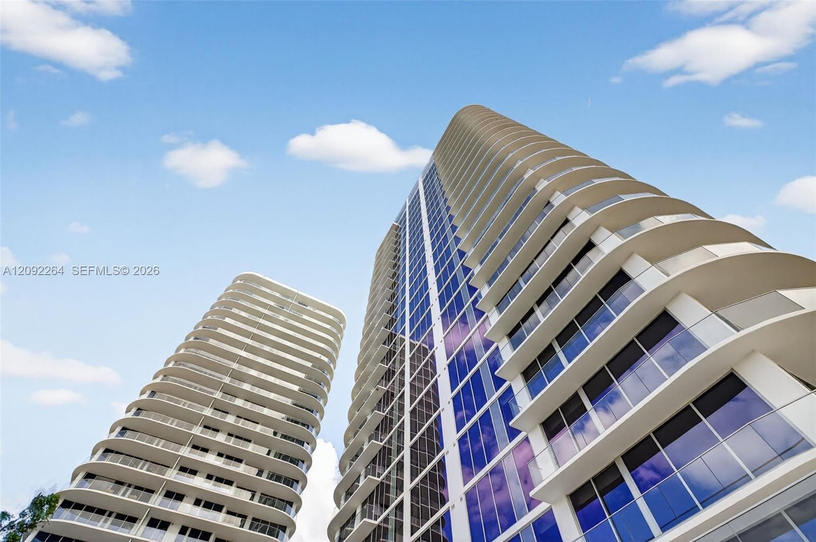Selene Oceanfront Residences · #1905 in Fort Lauderdale - Photo 2