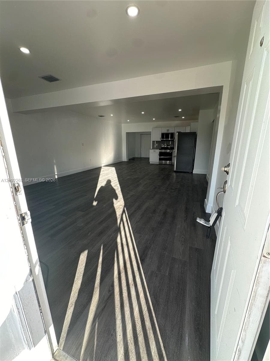 821 NW 20th Ave #821 photo 2