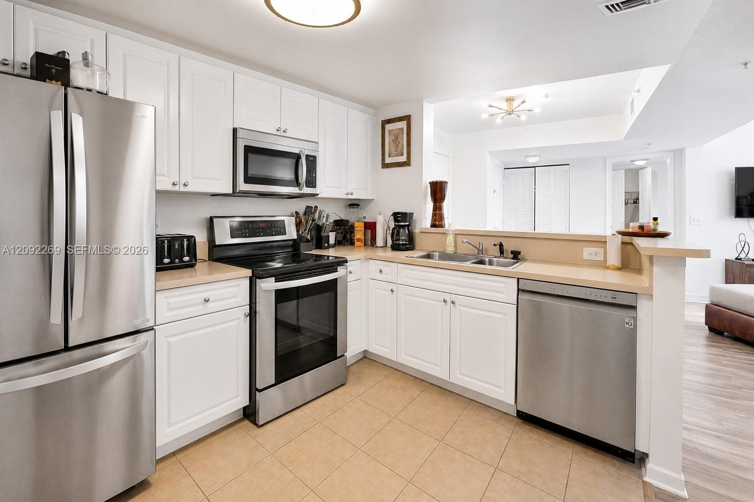 Las Olas by the River · #1308 in Fort Lauderdale - Photo 4