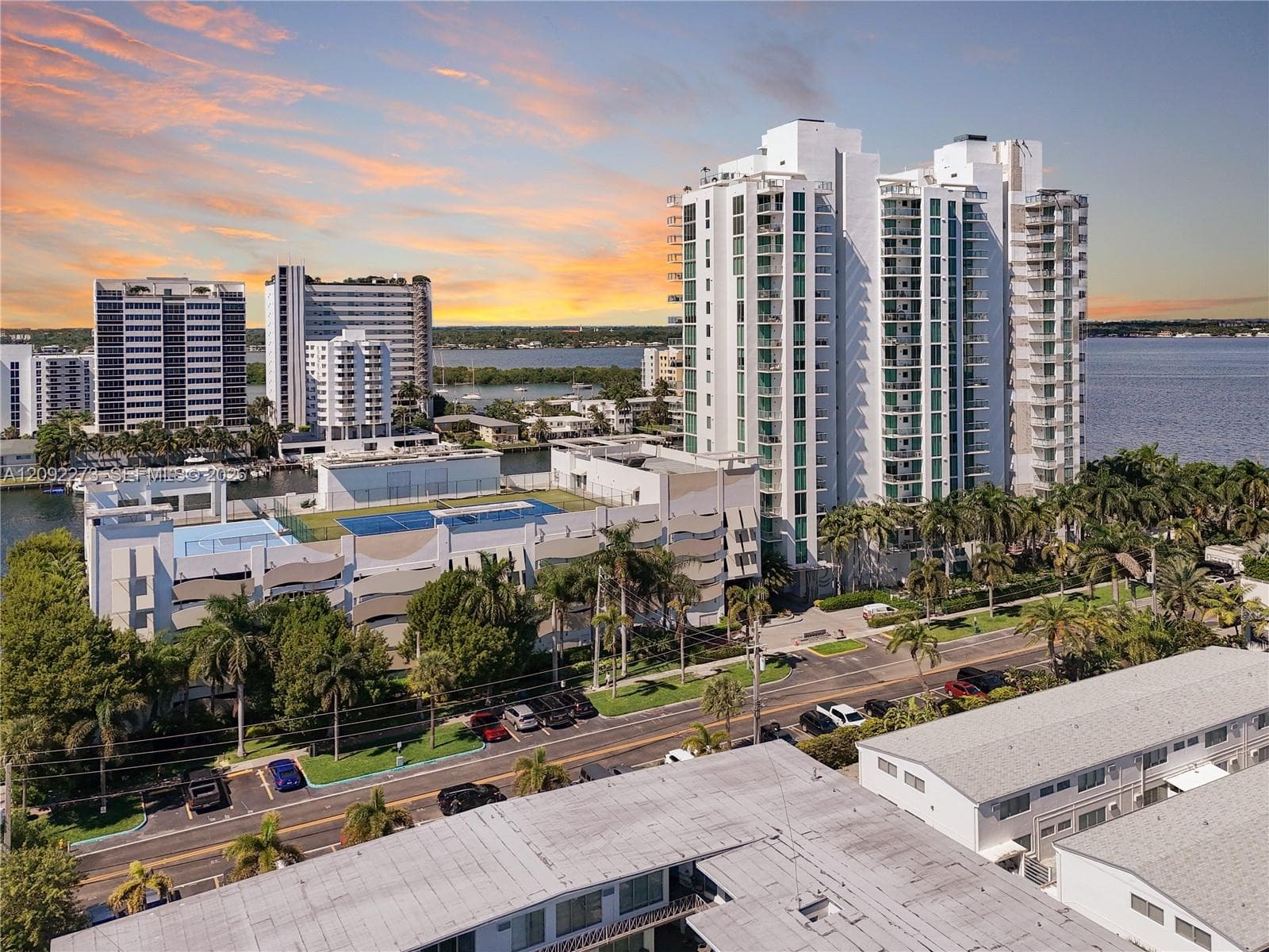 Eloquence on the Bay · #506 in North Bay Village - Photo 38