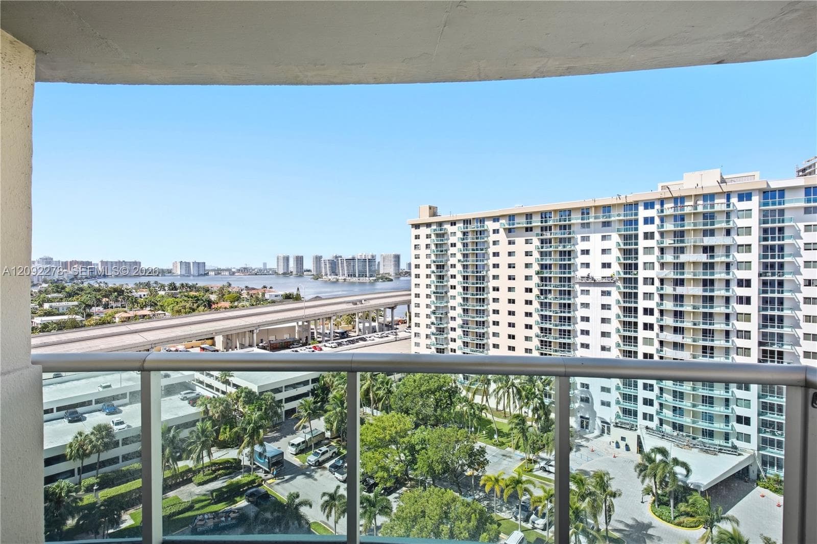 OCEANVIEW BUILDING B COND · #1219 in Sunny Isles Beach - Photo 5
