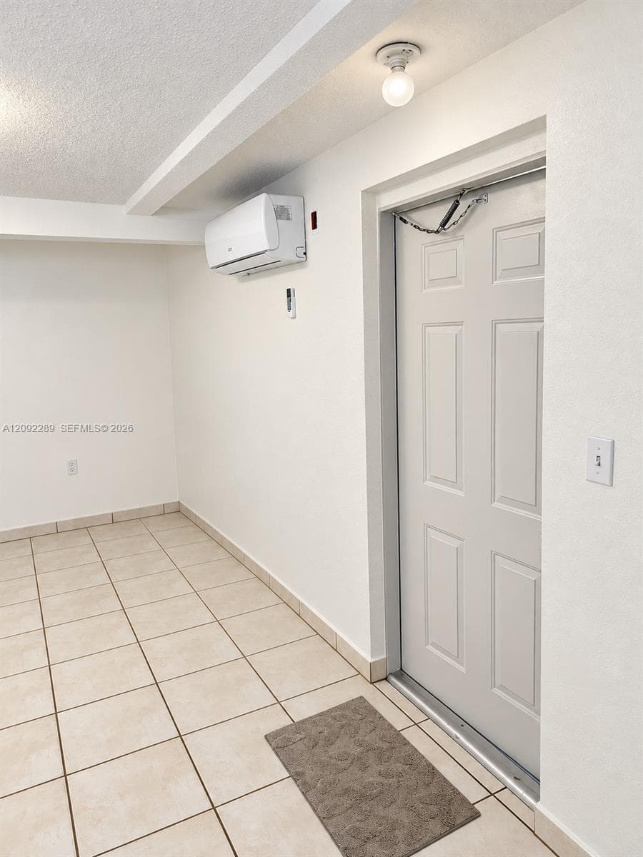 3229 NW 34th St photo 30