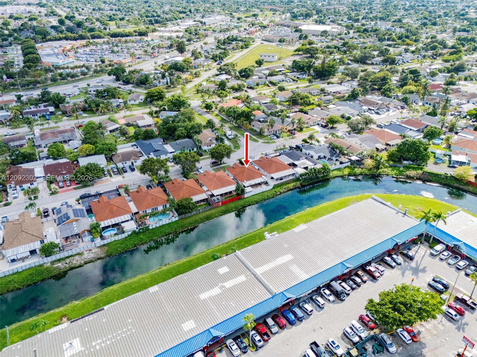 11389 SW 185th Ter photo 4
