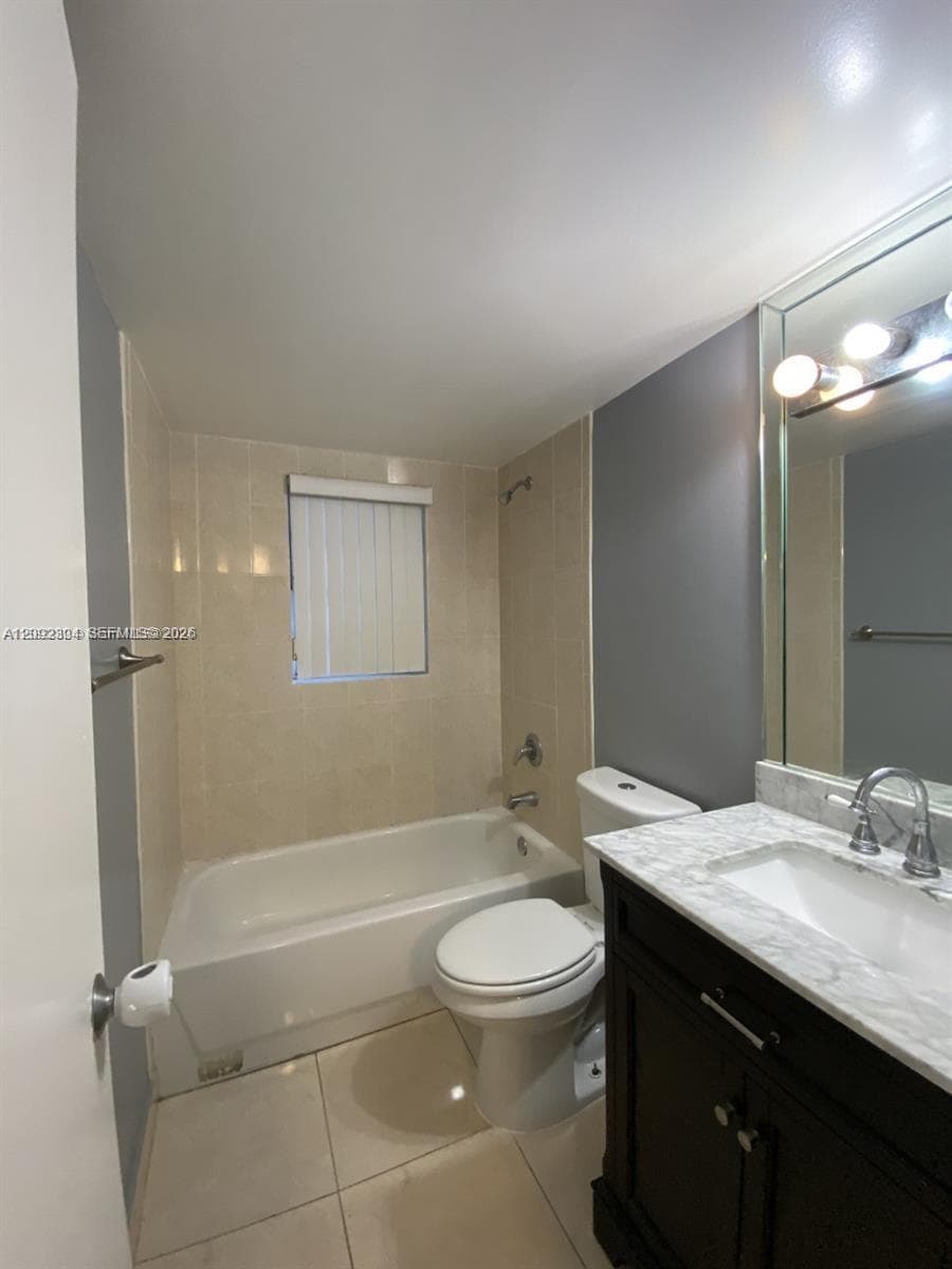 LOS SUENOS CONDO · #M301 in Hialeah - Photo 16