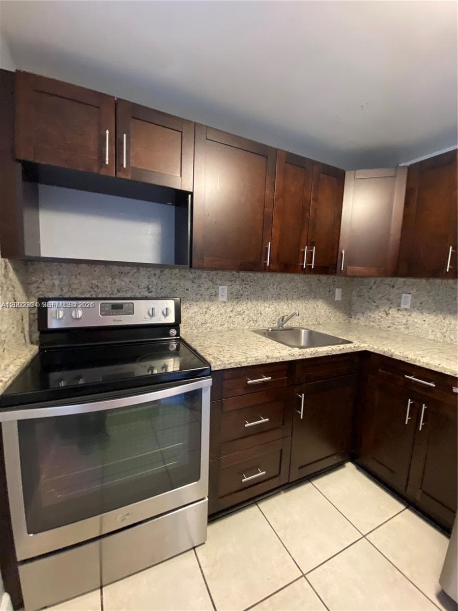 LOS SUENOS CONDO · #M301 in Hialeah - Photo 5