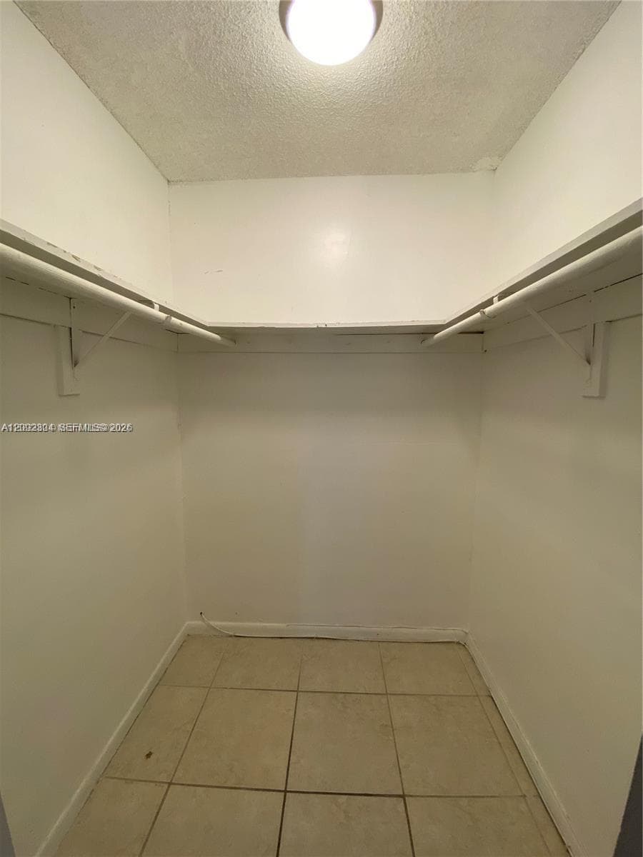 LOS SUENOS CONDO · #M301 in Hialeah - Photo 21
