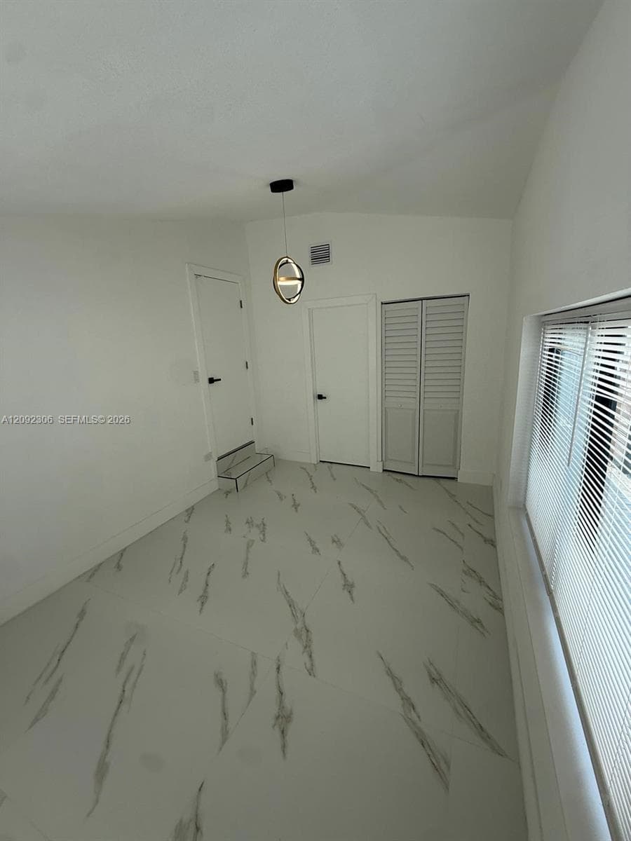 2350 SW 22nd Ave photo 23