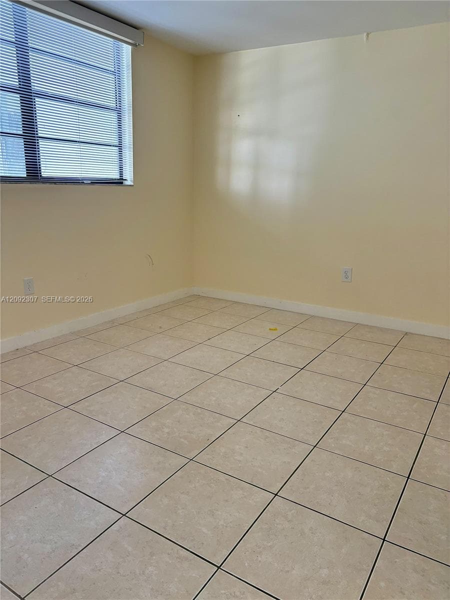 5050 CONDO · #309 in Miami - Photo 4
