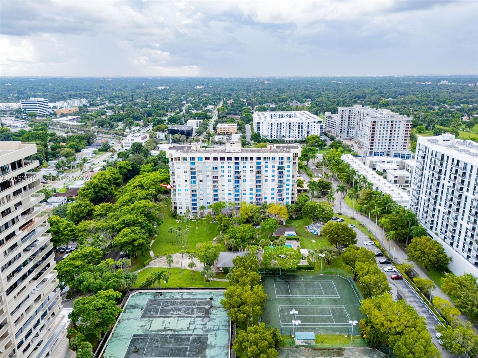 JOCKEY CLUB · #6B in Miami - Photo 33