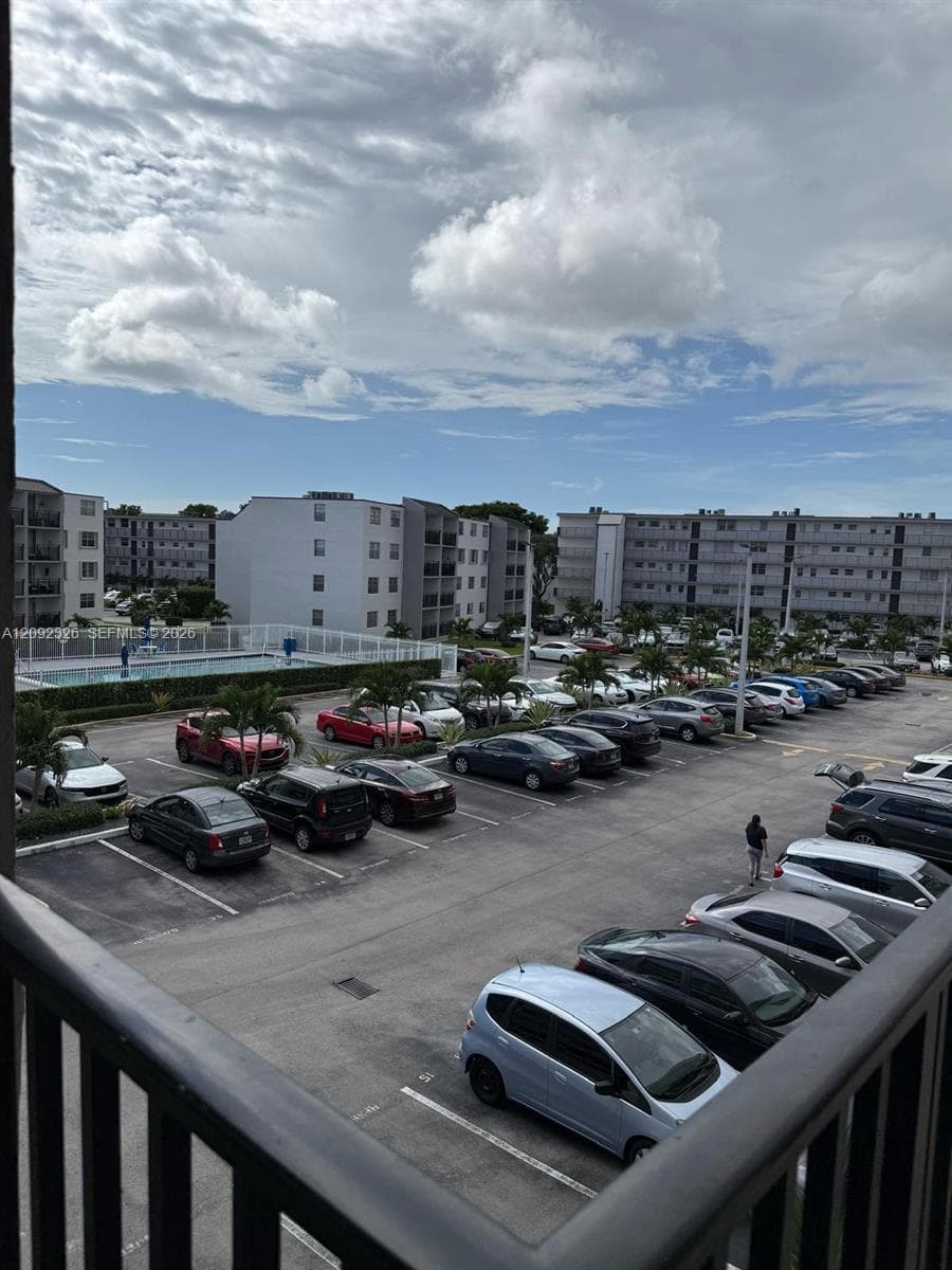 EL CONQUISTADOR NORTH CON · #304-G in Miami - Photo 15