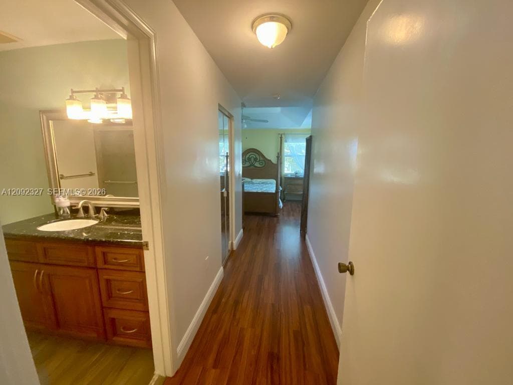 4046 Eastridge Dr photo 27