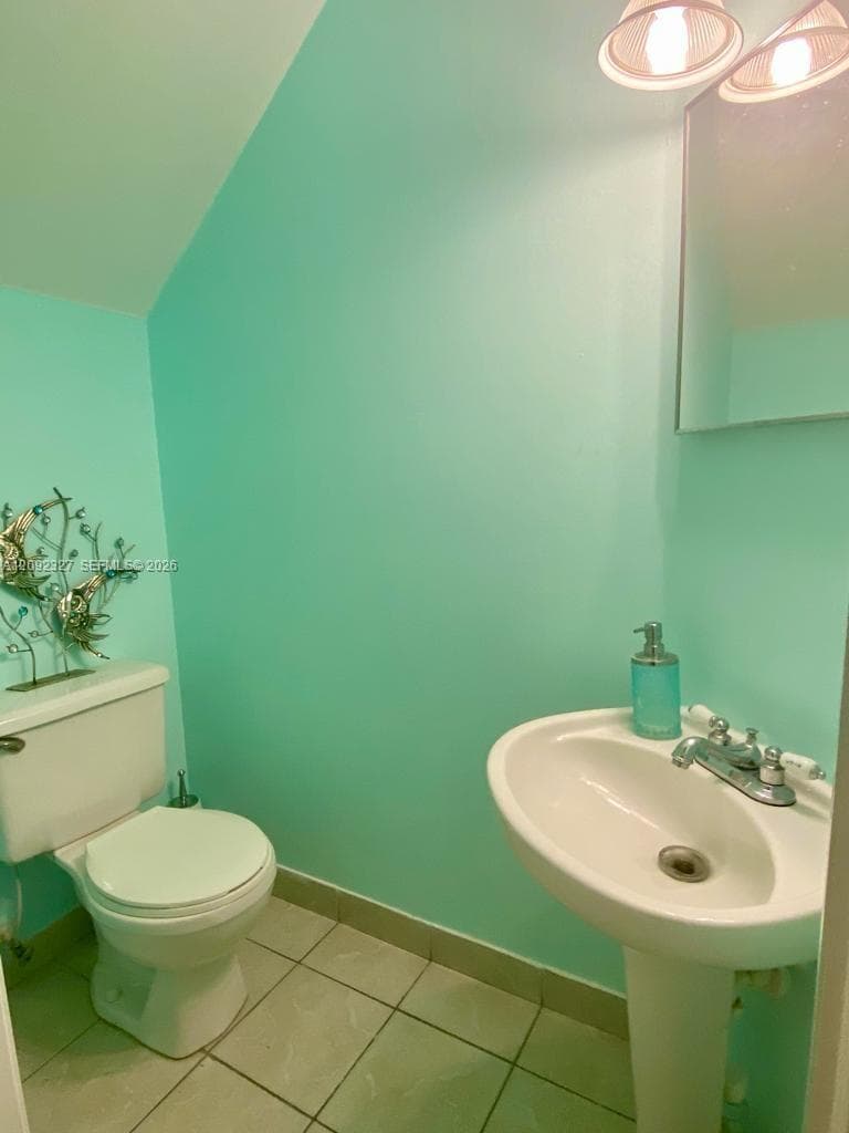 4046 Eastridge Dr photo 21