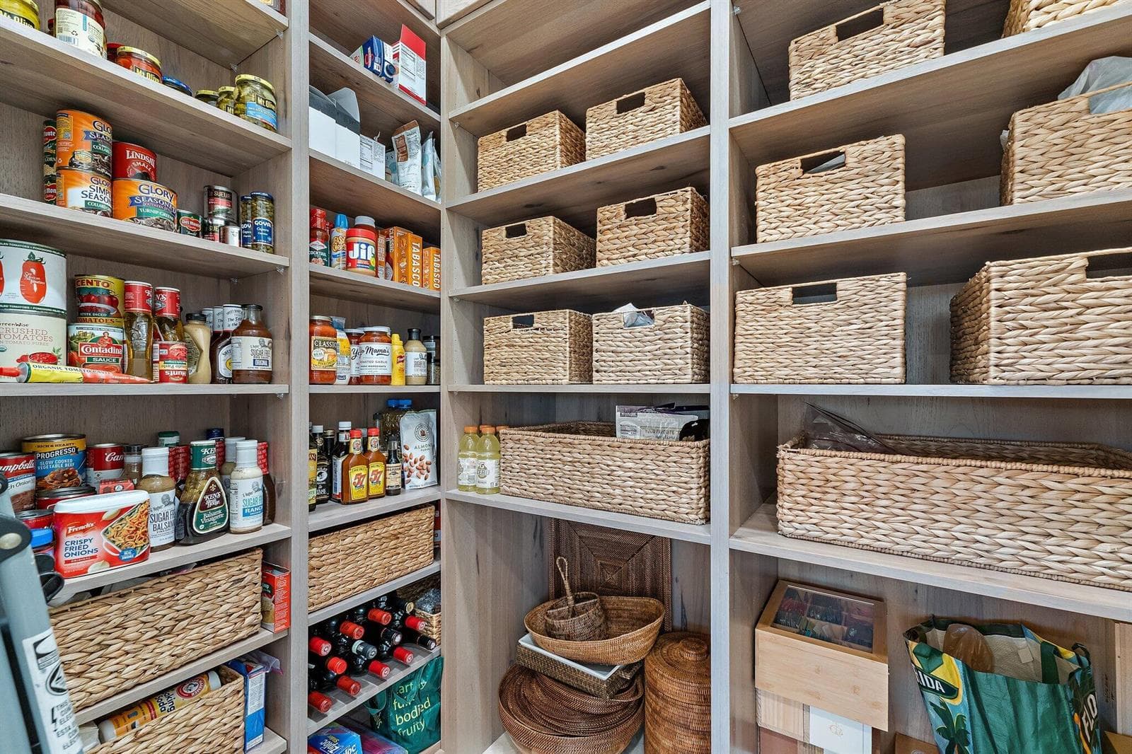 Pantry 2