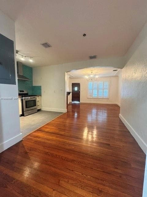 1628 NW 8th St #1628 photo 4