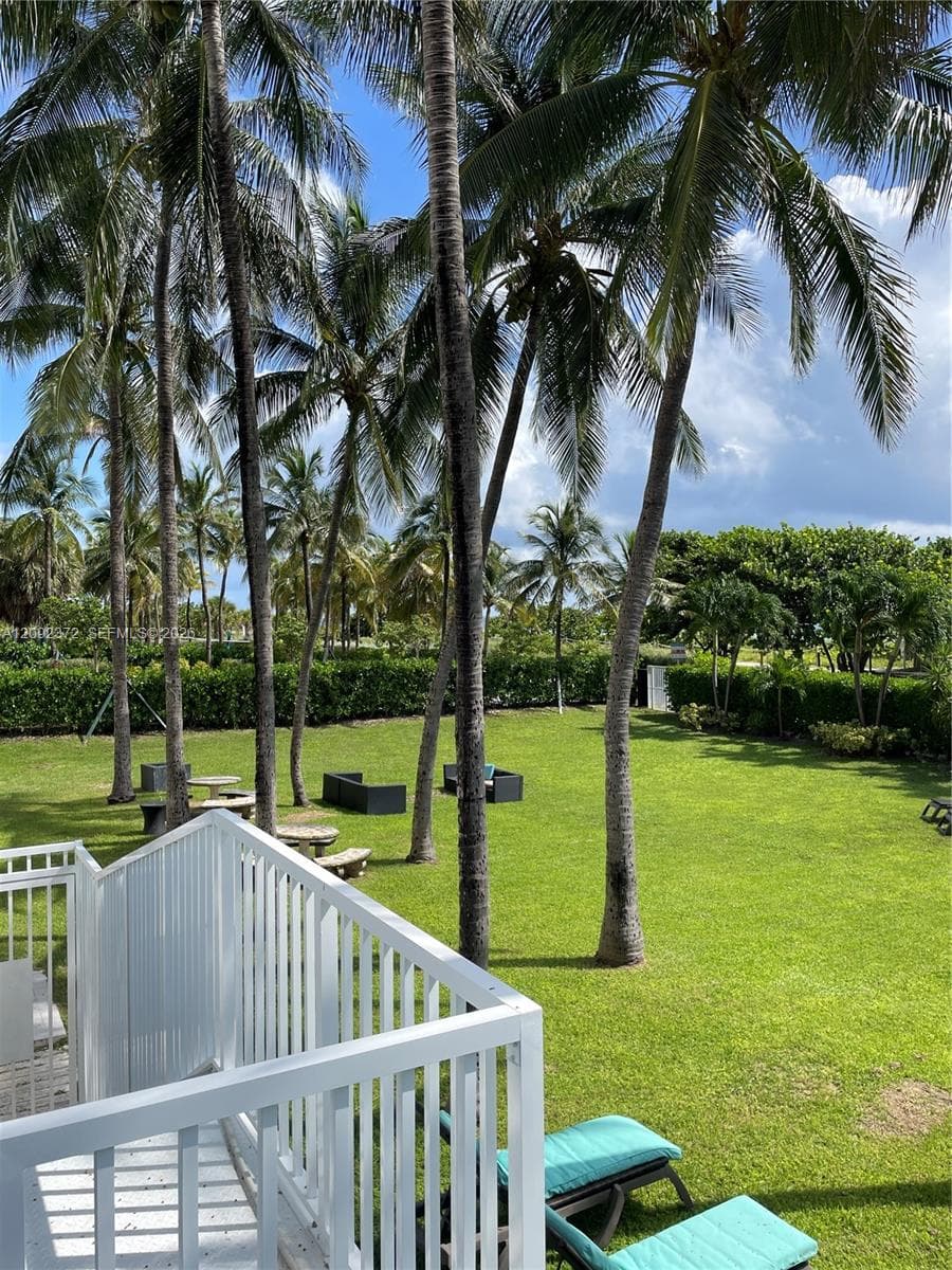 Carlisle on the Ocean · #1106 in Surfside - Photo 15