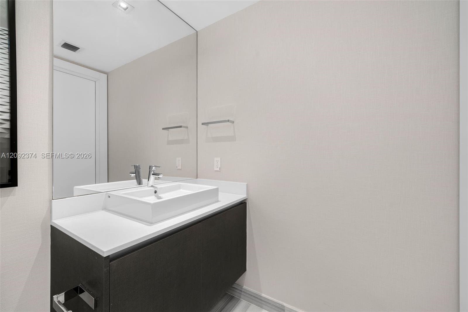 Echo Brickell · #2803 in Miami - Photo 16