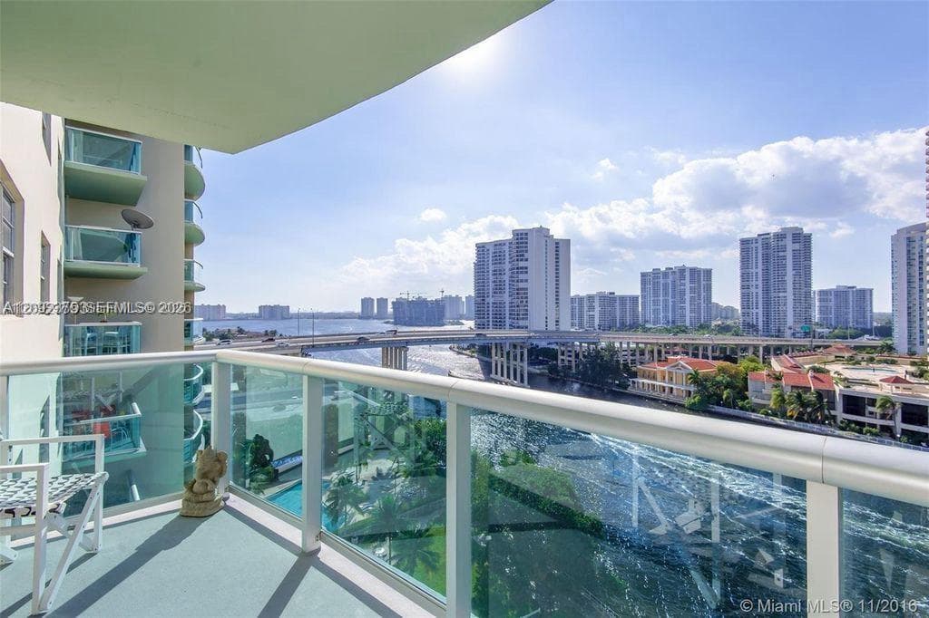 Oceanview Building A · #421 in Sunny Isles Beach - Photo 6