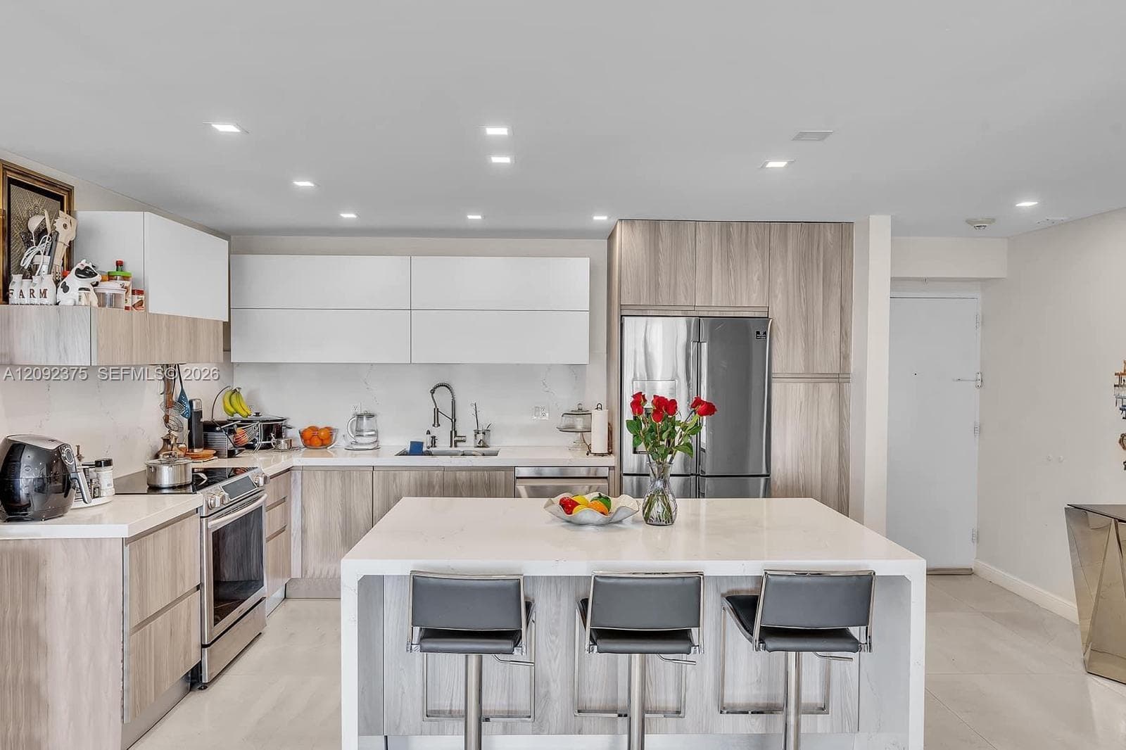 Oceanview Building A · #421 in Sunny Isles Beach - Photo 9