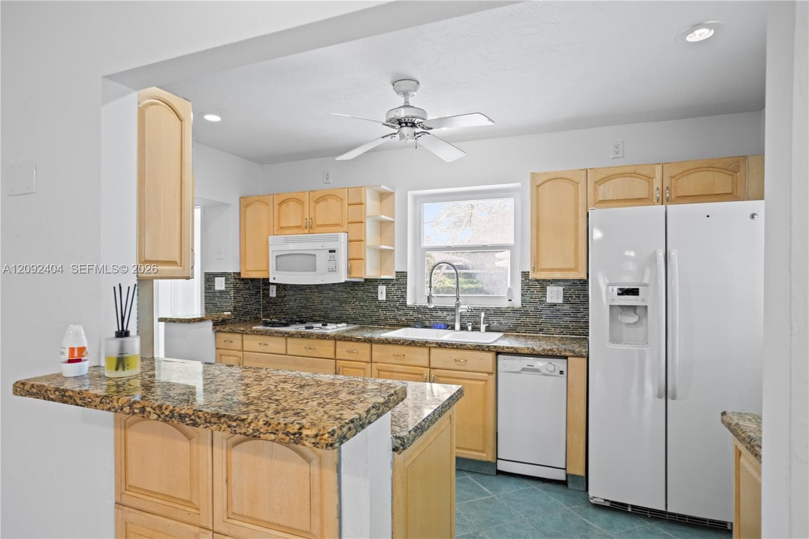 2530 Fillmore St photo 13