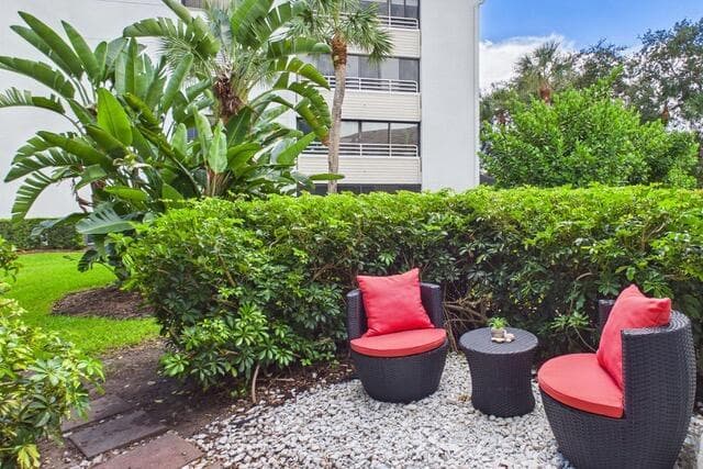 Rear garden sitting area