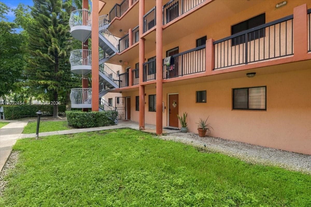 ALAMEDA TOWER 2 · #202 in Hialeah - Photo 7