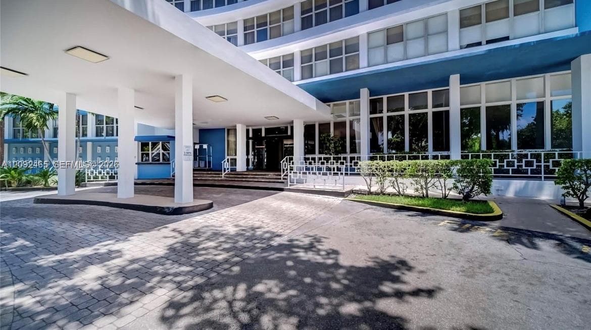 PARKVIEW POINT CONDO · #6L in Miami Beach - Photo 2