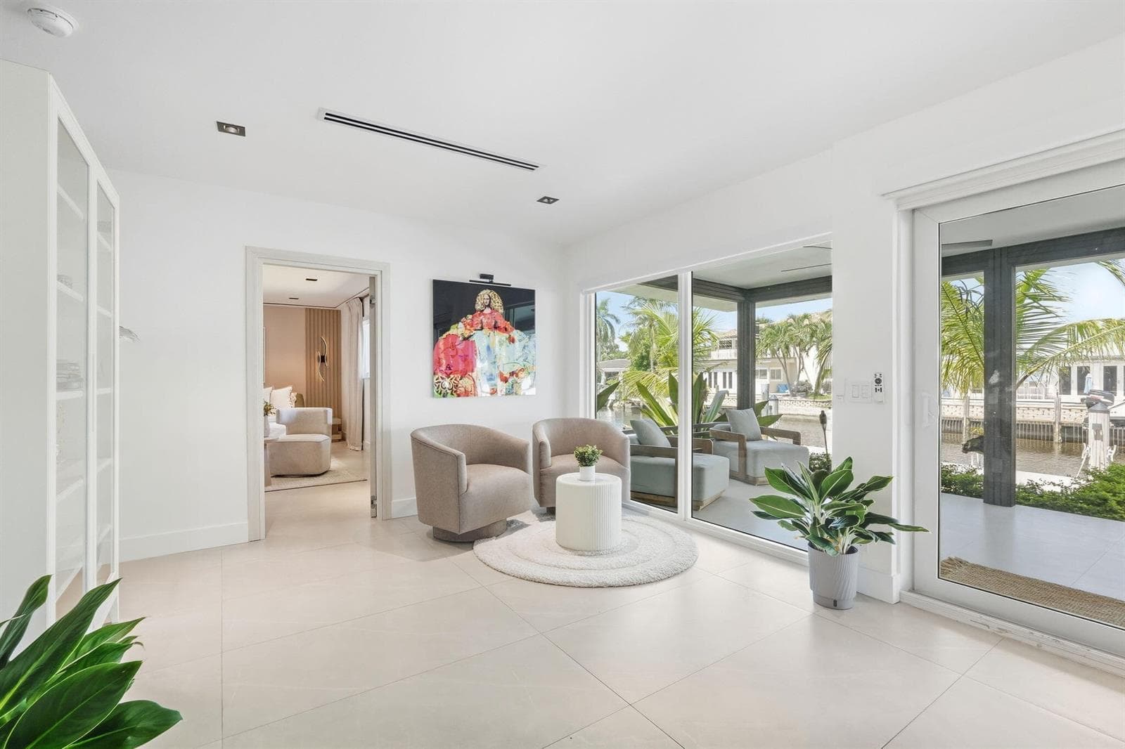 38-web-or-mls-2537_SE_10th_Court_09863