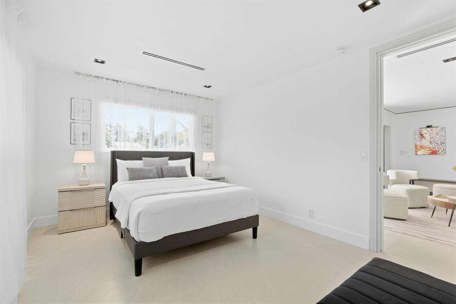 17-web-or-mls-2537_SE_10th_Court_09746