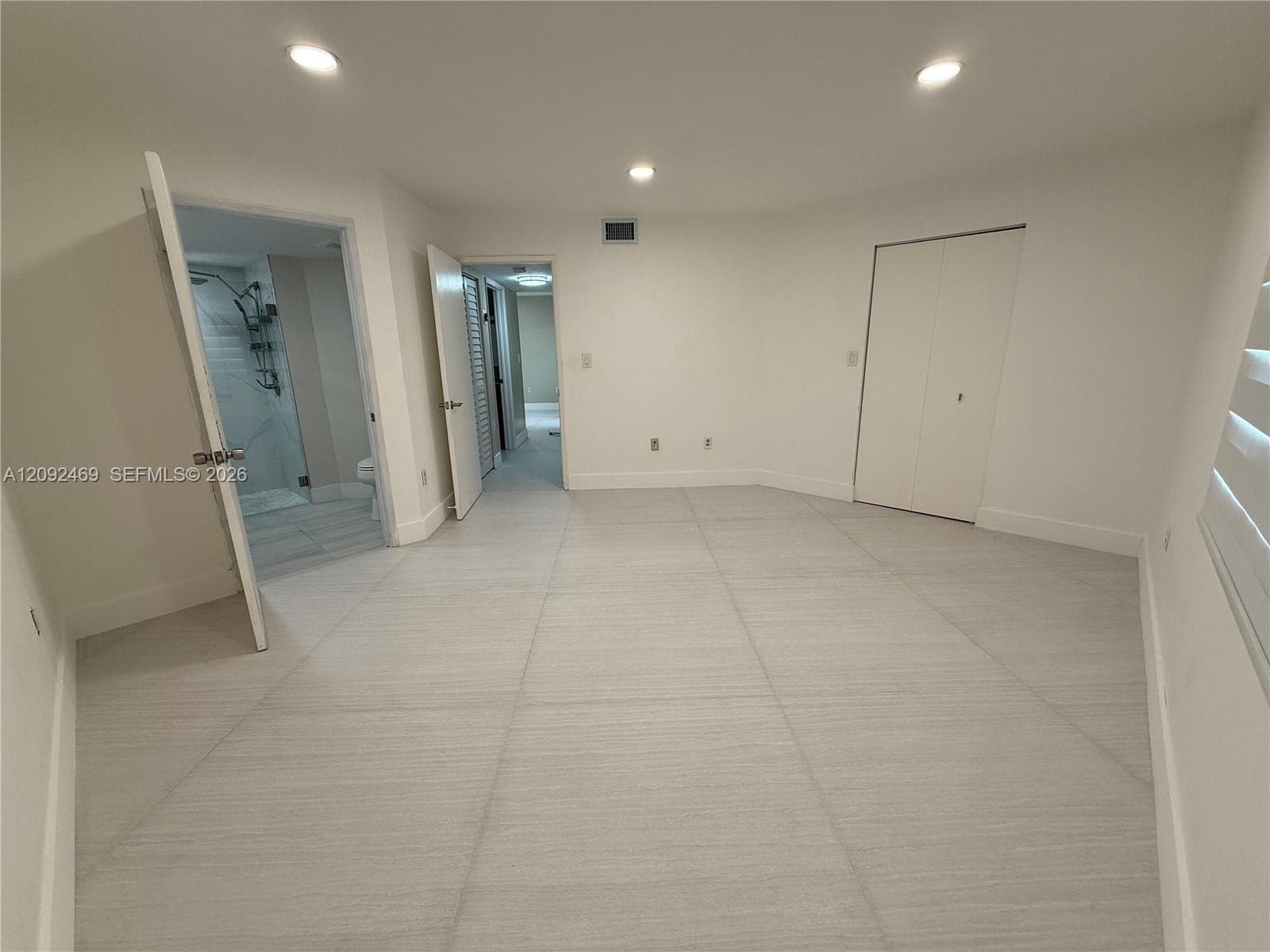 BLEAU FONTAINE CONDO #2 · #113-22 in Miami - Photo 16