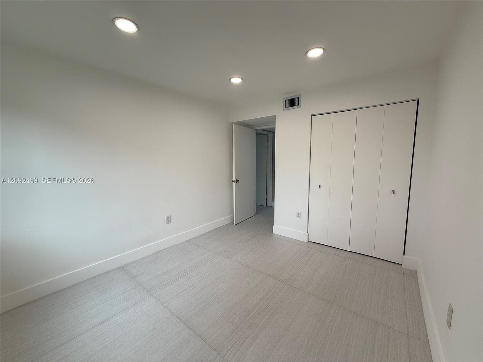 BLEAU FONTAINE CONDO #2 · #113-22 in Miami - Photo 10
