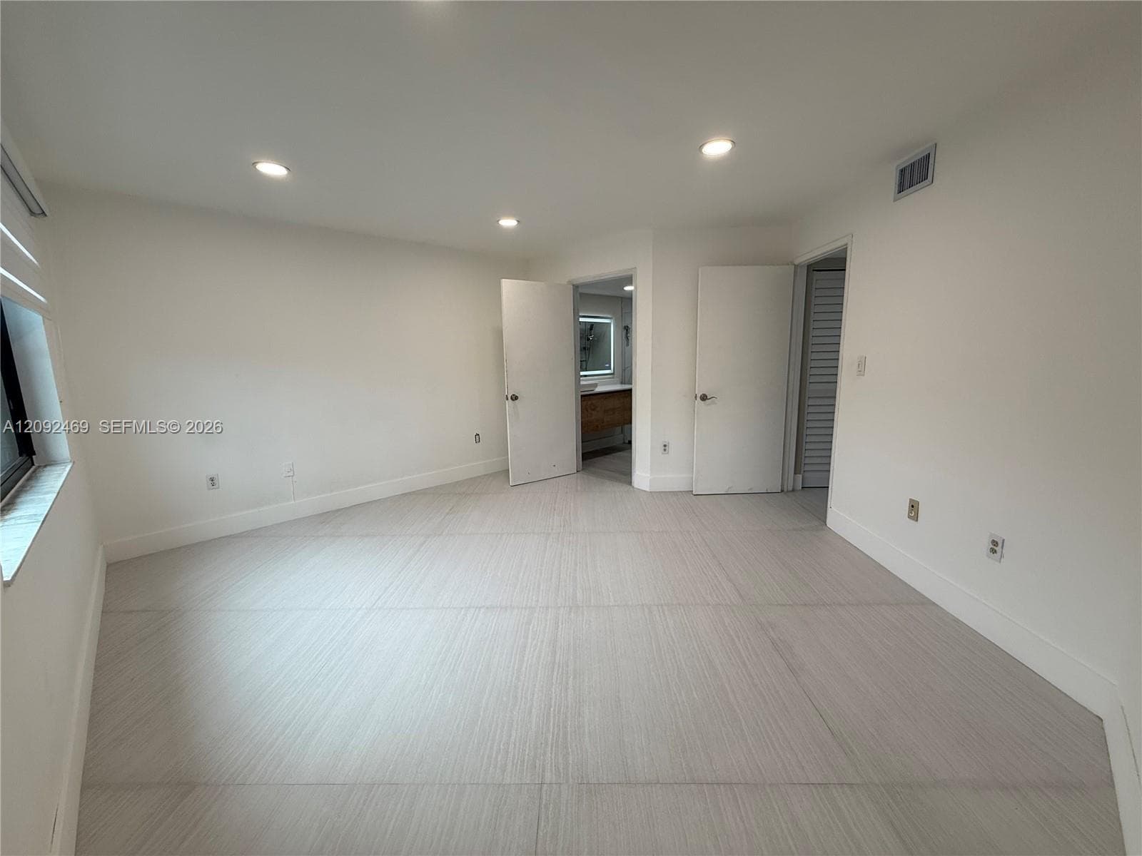 BLEAU FONTAINE CONDO #2 · #113-22 in Miami - Photo 18