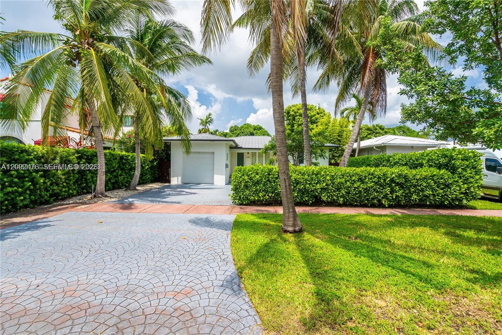 1749 Bay Dr #0 photo 32