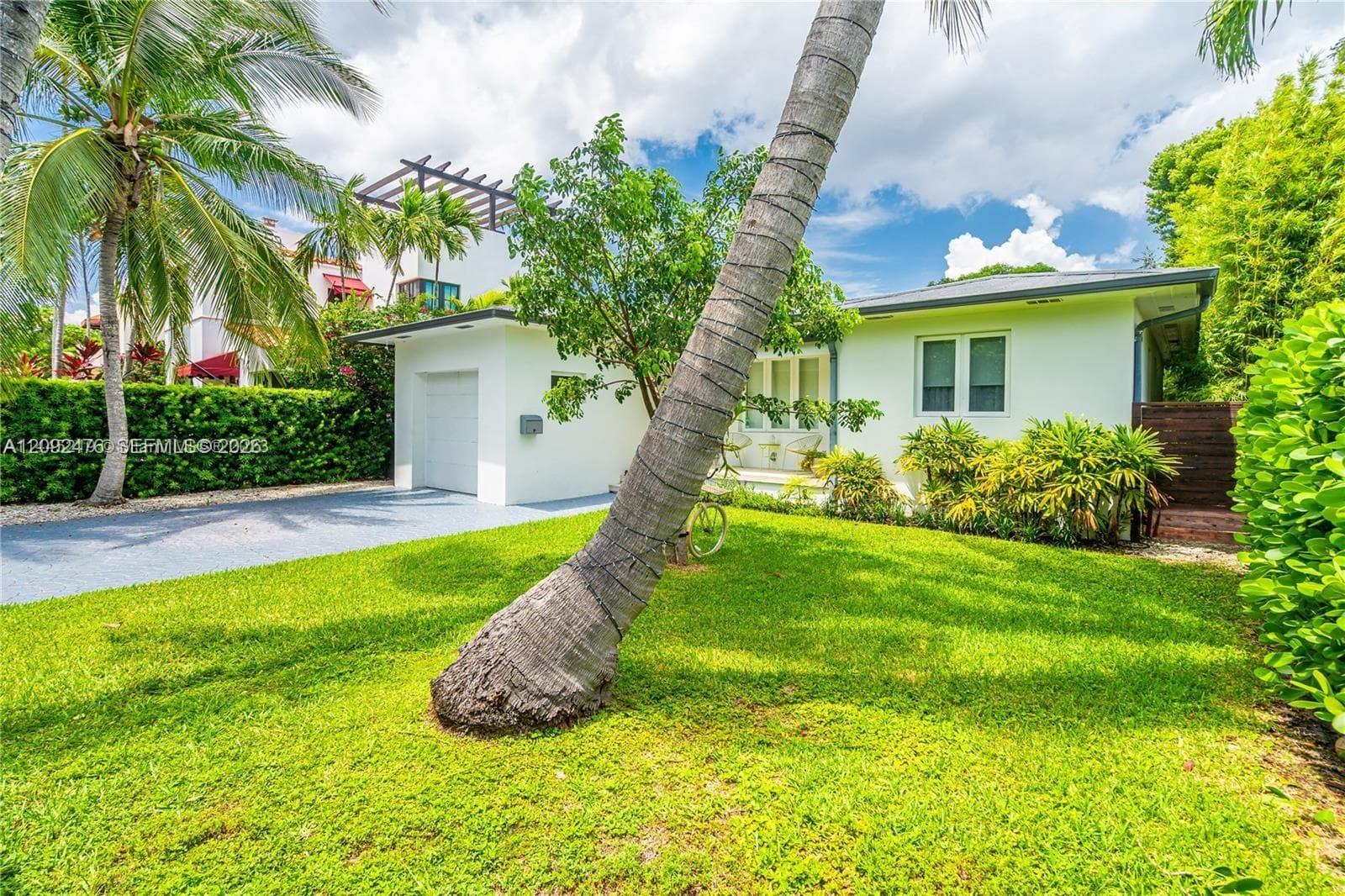 1749 Bay Dr #0 photo 28