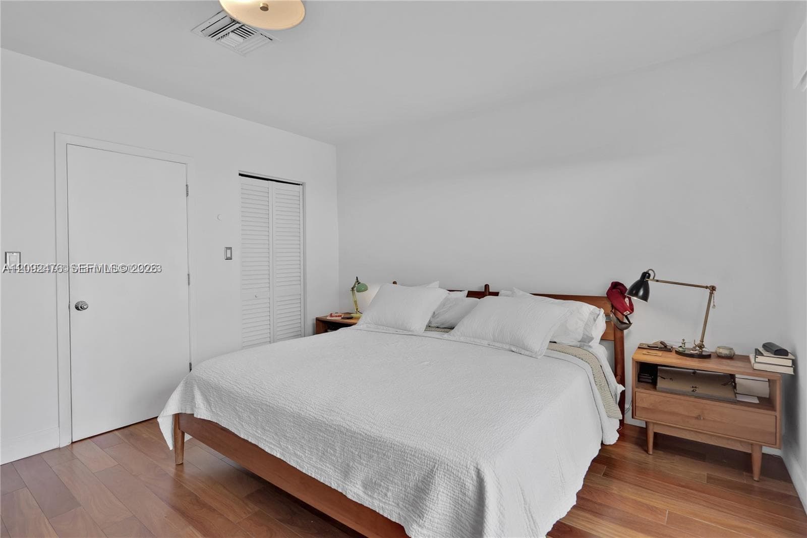 1749 Bay Dr #0 photo 19
