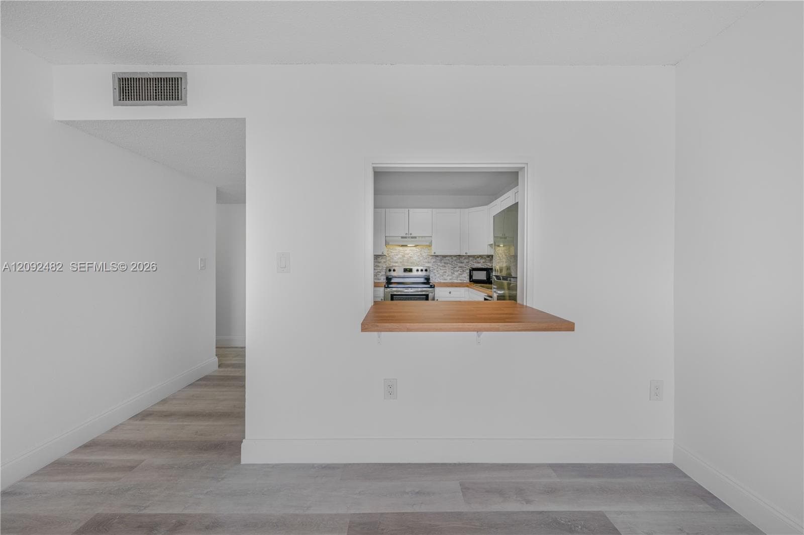 WILSHIRE CONDO · #512E in Miami - Photo 6