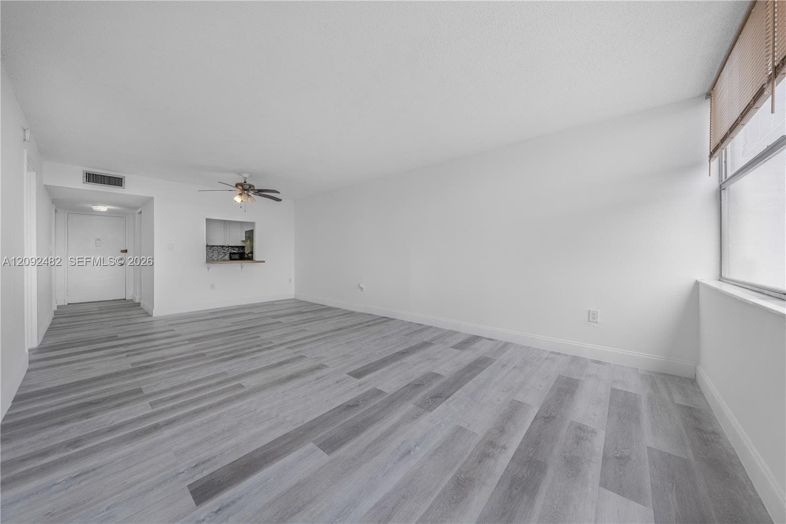 WILSHIRE CONDO · #512E in Miami - Photo 1