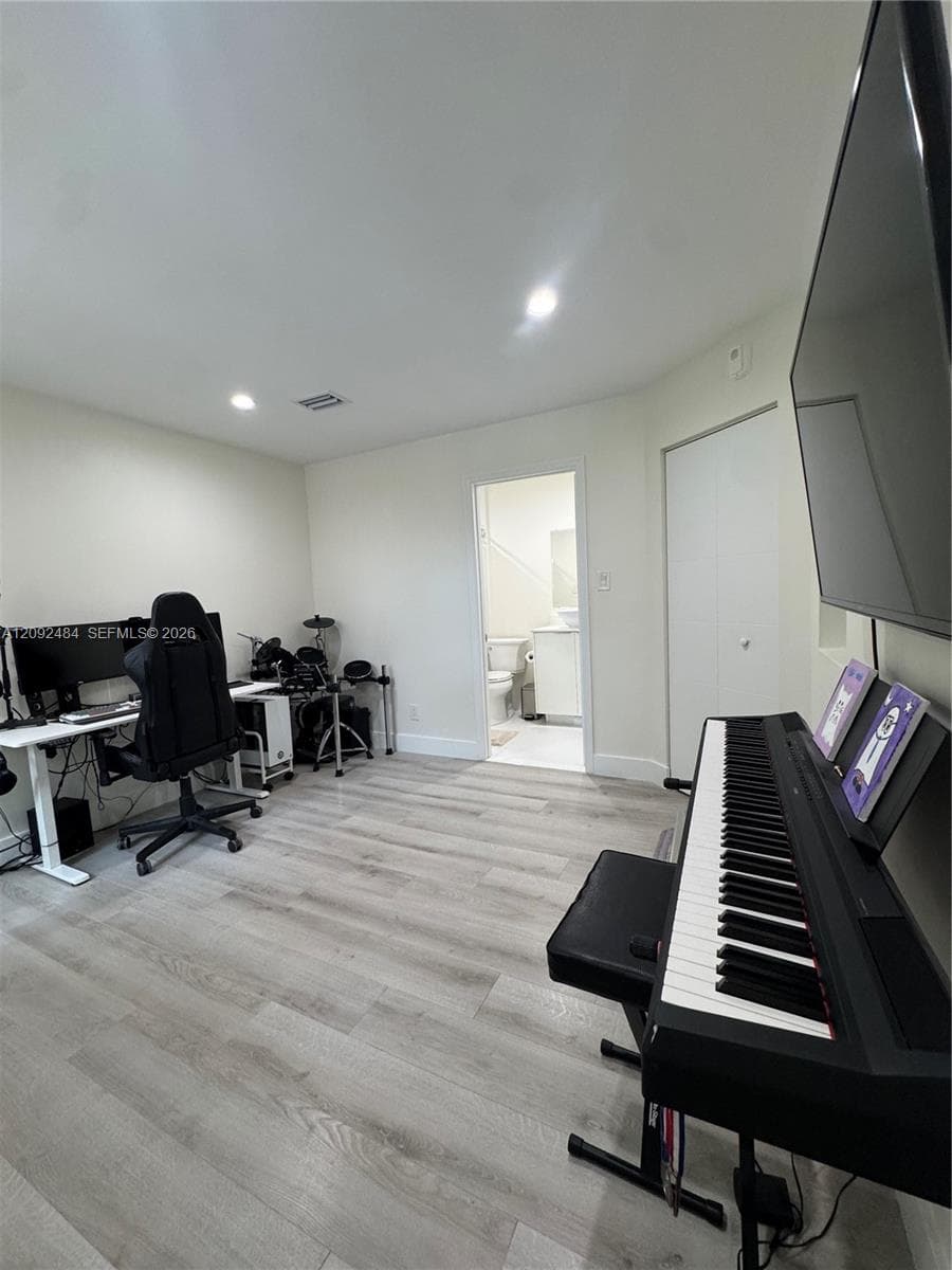 Royal Palm Place · #306 in Miami - Photo 13