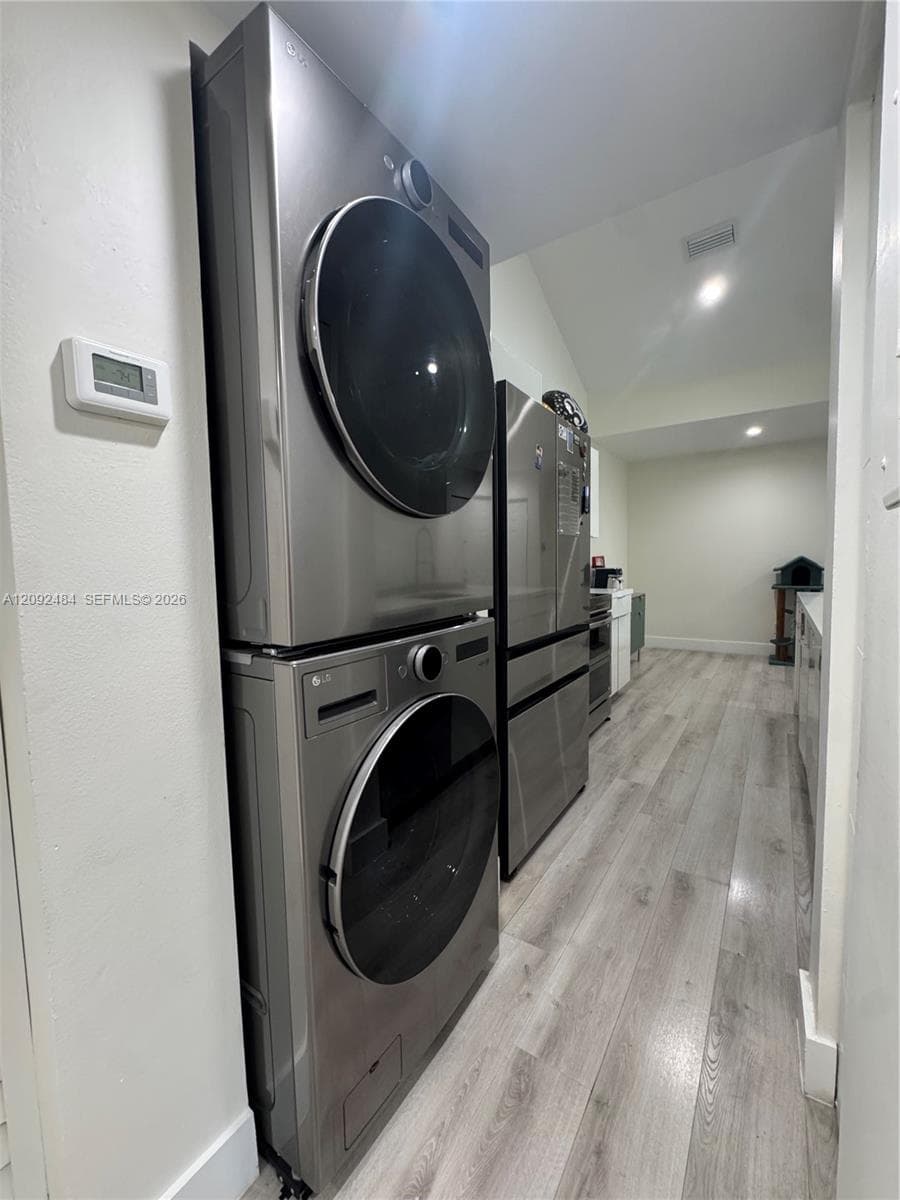 Royal Palm Place · #306 in Miami - Photo 7
