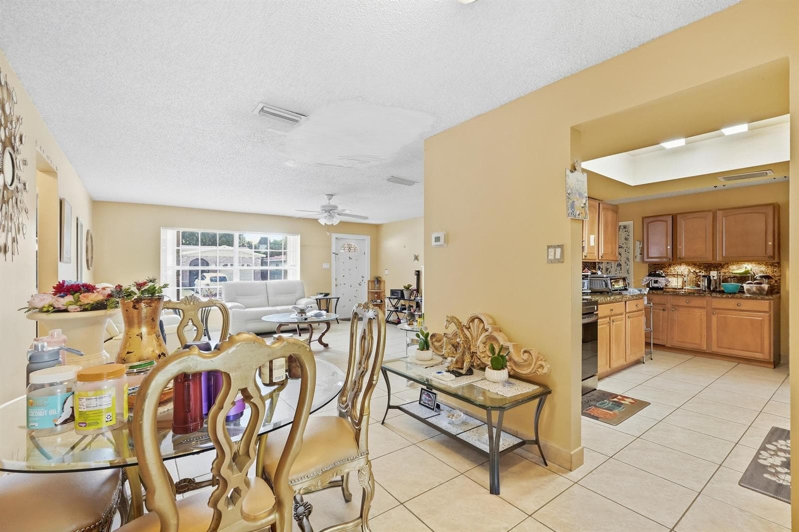 24-print-901_NW_48th_Place_00420