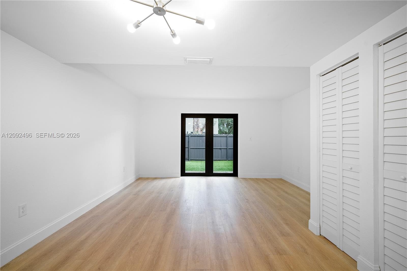 153 NE 141st St #A photo 9