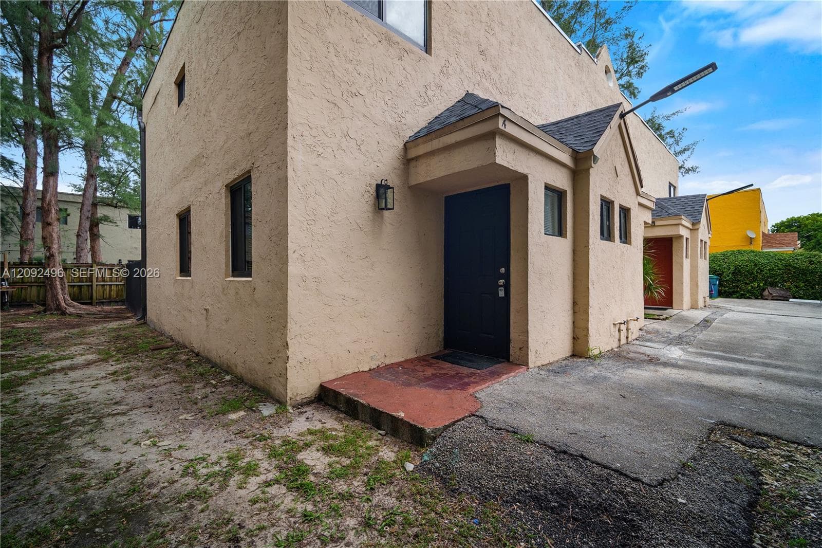 153 NE 141st St #A photo 29