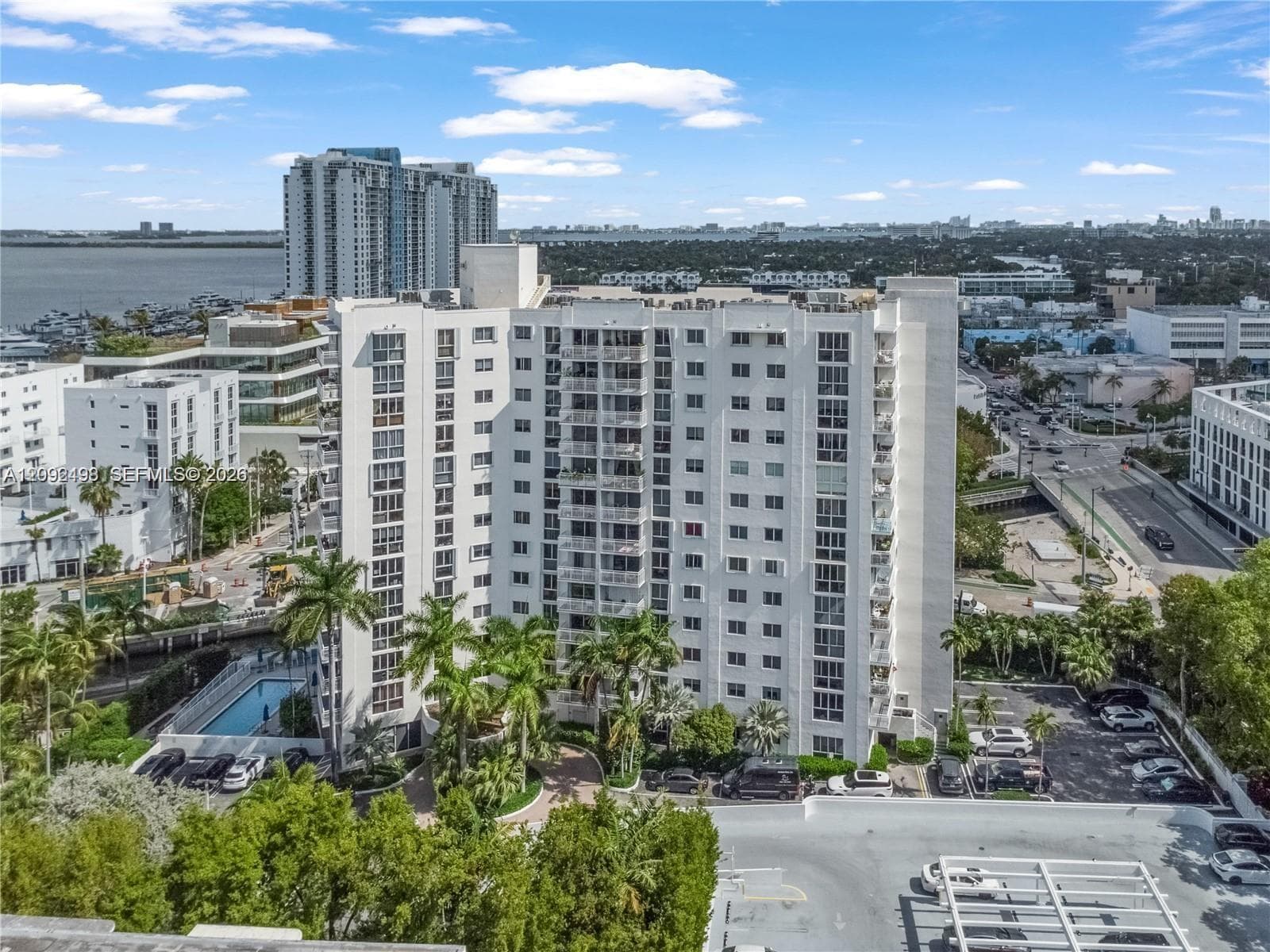 WEST BAY PLAZA CONDO · #408 in Miami Beach - Photo 16