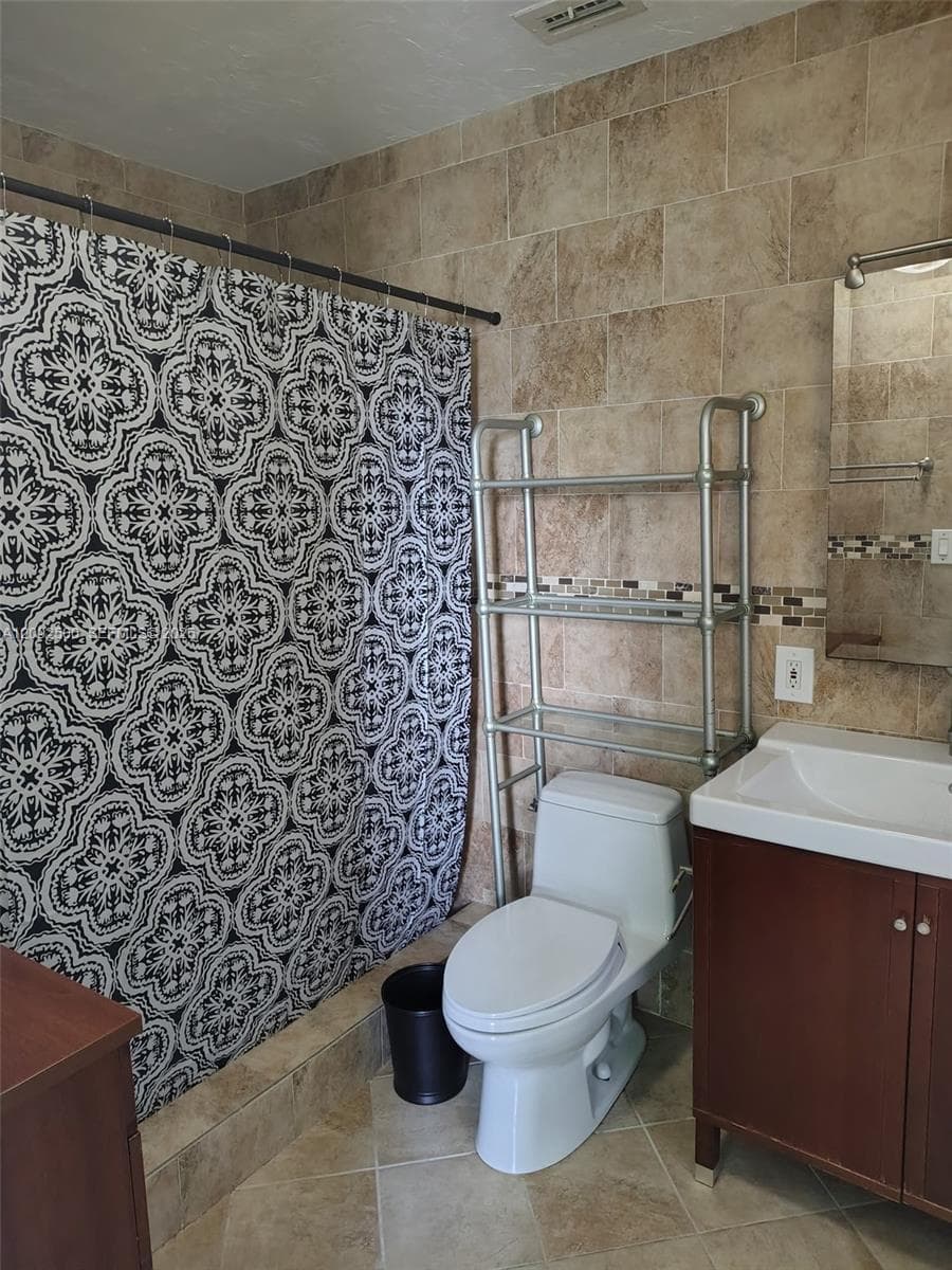 10980 SW 143rd Ter photo 14